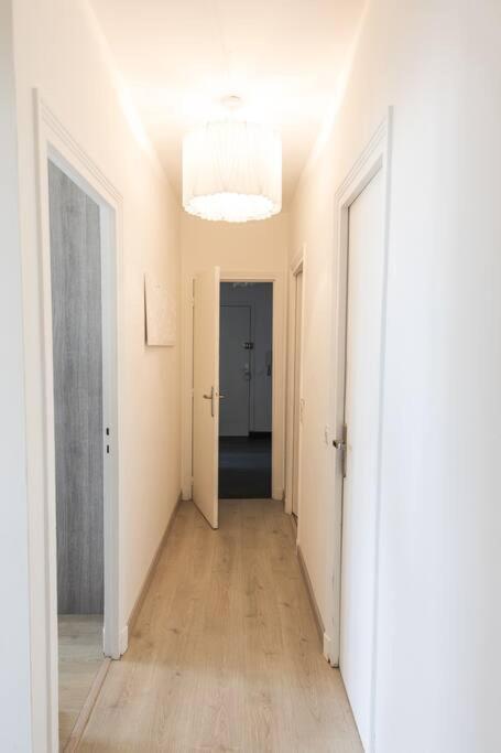 Appartement Cinehome - 5 Min Centre-parking/tram Au Pied Tours