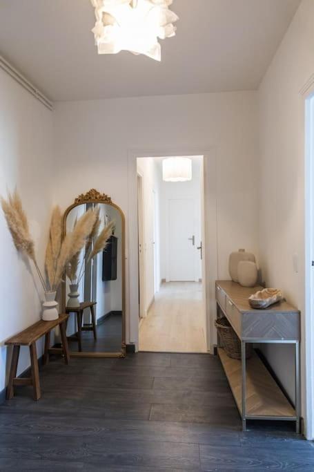 Cinehome - 5 Min Centre-parking/tram Au Pied Appartement Tours