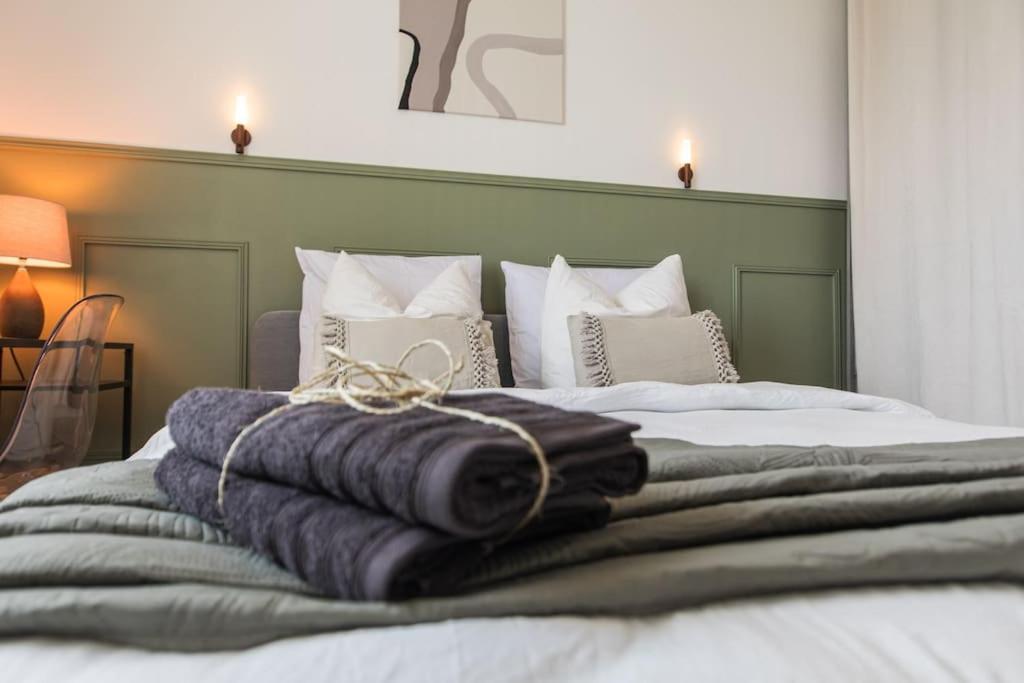 Cinehome - 5 Min Centre-parking/tram Au Pied * Tours